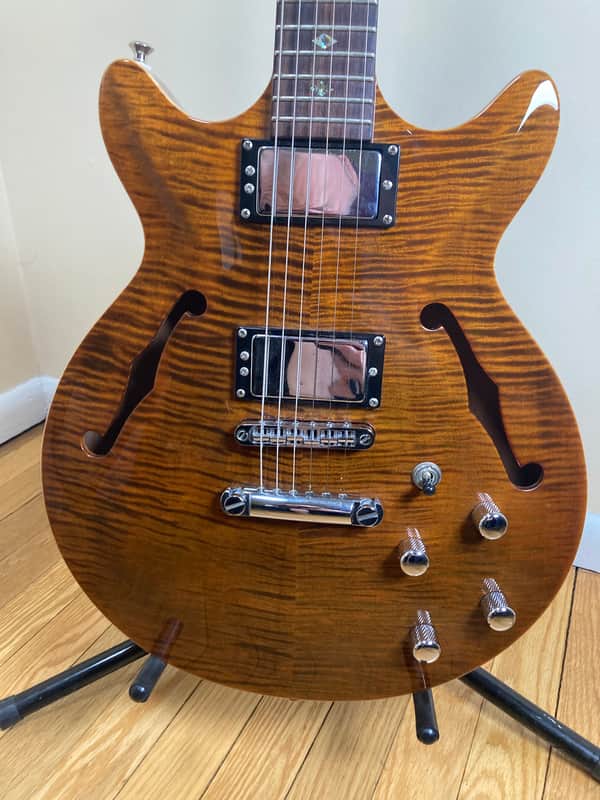 Carvin SH445 - Flame Maple Top - Excellent Condition - With Original Hard Shell Case image 1
