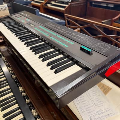 Yamaha DX7 Programmable Algorithm Synthesizer 1983 - 1987 - Black image 6