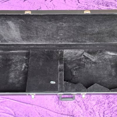 B.C. Rich Hardcase for Warlock Bass guitar * perfect fit for your Warlock bass *RC-12* image 2