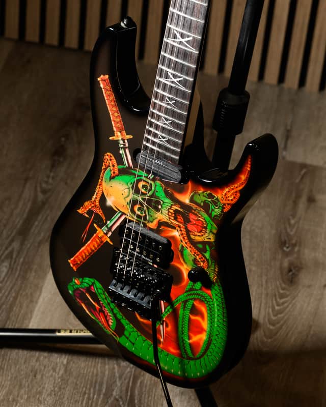 ESP Skulls & Snakes George Lynch Signature | Reverb Canada