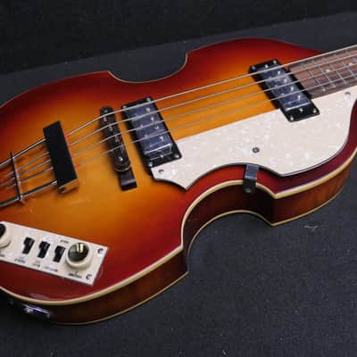 Hofner Ignition Beatle Bass HI-500/1-SB Brand New 2026 Model with 500/1 TAILPIECE & Yellowed Pickguard ( Replaces HI-BB-PE-SB ) image 1