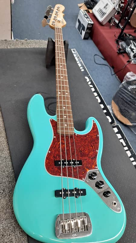 G&L 2022 JB Turqoiuse 4 String Electric Bass image 1