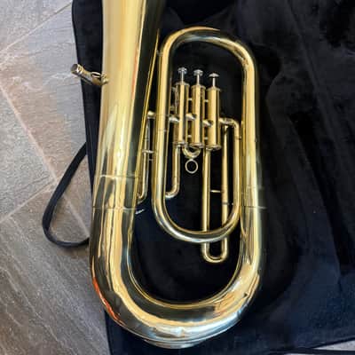 Euphonium, 3  piston,   with case and  mouthpiece. Large bore image 6