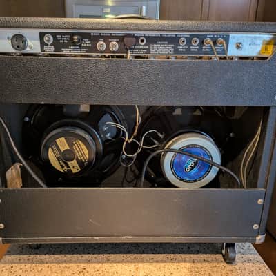 Fender Twin Reverb 2-Channel 100-Watt 2x12" Guitar Combo 1976 - Silverface image 5