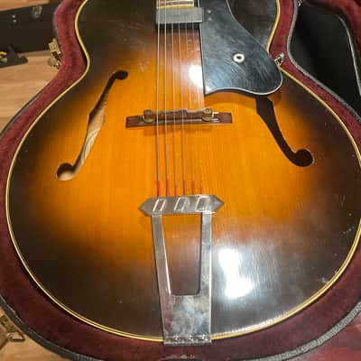 Gibson L-7C 1948 - 1972 - Sunburst image 1