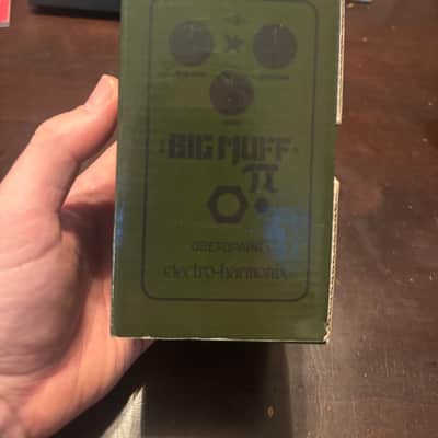Electro-Harmonix Green Russian Big Muff Pi Reissue 2017 - Present - Green image 2