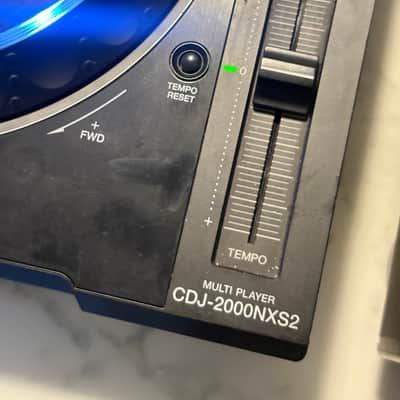 Pioneer CDJ-2000NXS2 Professional Multi Player 2010s - Black image 2