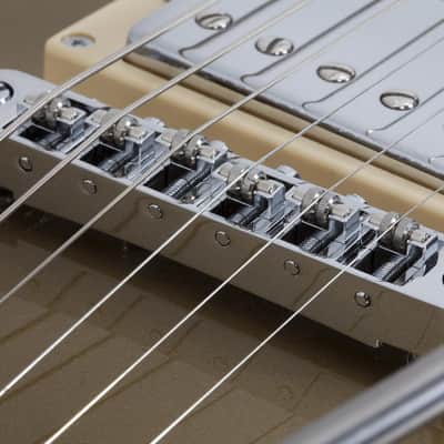 Schecter Corsair Gold Top image 9