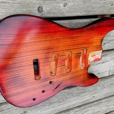Stratocaster body, swamp ash, rear rout image 6