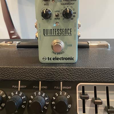TC Electronic Quintessence Harmonizer 2017 - Present - Turquoise image 1
