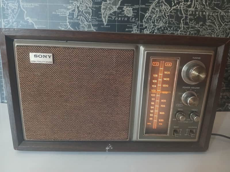 Sony High fidelity sound 1960's - Wood