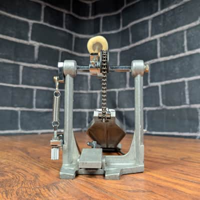 Pearl World Series P‑880 Bass Drum Pedal • 1980s • Vintage Pearl Hardware • Fun, Unique Feel image 7