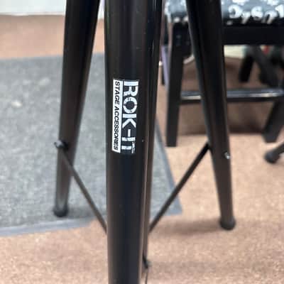 Used Set of 2 Tik-It Tripod Speaker Stands Stage Accessories w/ Gig Bag Case Local Pickup Item image 3