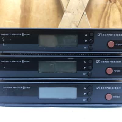 Sennheiser EW300 G2 EM300 True Wireless Diversity Receiver 740-772 MHz - READ image 10