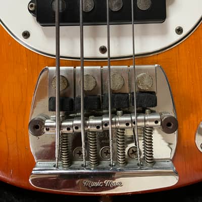 Musicman Stingray 1986 Honey burst image 10