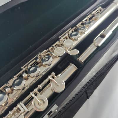 Pearl PF-665 CC flute solid silver headjoint image 3