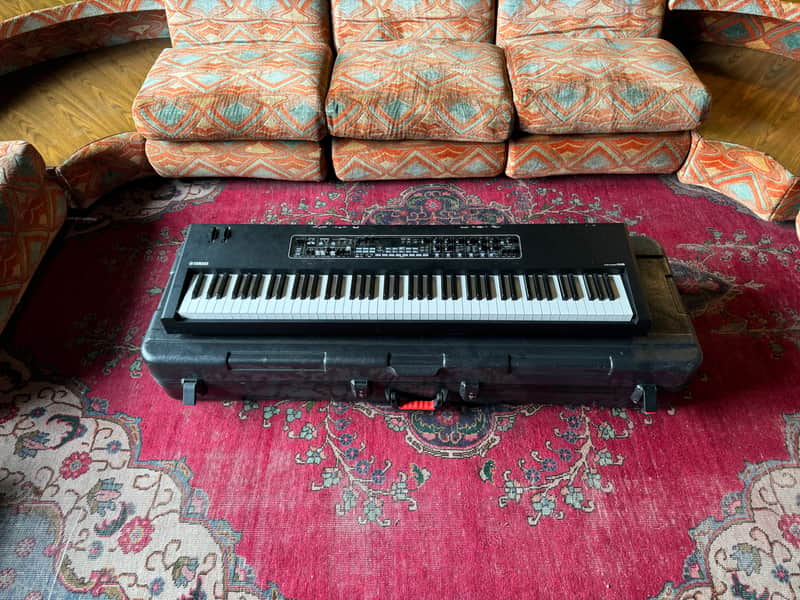 Yamaha CK88 Digital Stage Piano 2023 - Present - Black image 1