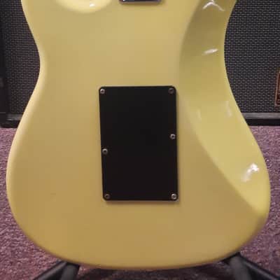 Kramer Focus 3000D Vintage 1986 Creme *** FREE SHIPPING *** image 4
