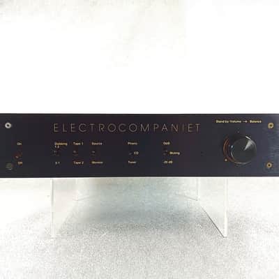 Electrocompaniet pre ampliwire EC -1 / Year 1985 image 2