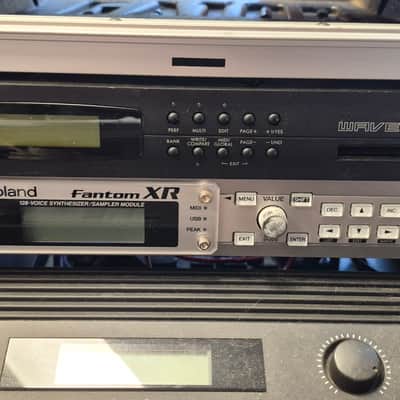 Roland Fantom-XR Rackmount Synthesizer Module 2004 - 2010 - Silver