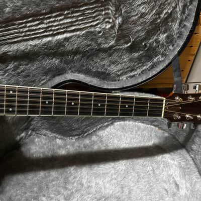 Taylor DN4 Acoustic Electric Guitar w Case image 9