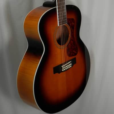 Guild F-2512E Deluxe Antique Burst 12-string Acoustic Electric Open Box (has small ding) Bild 3