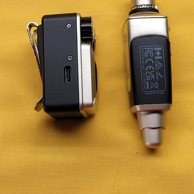 Xvive U45 In-Ear Monitor System (#2) image 3