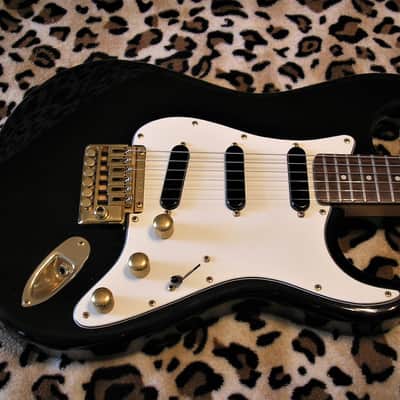 Schecter USA Dallas Strat Mid-80s w/Case image 1