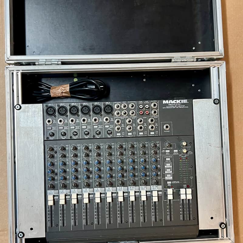 MACKIE. 1402-VLZ PRO アナログミキサー Amazon.com: 1402VLZ Mixer : Musical Instruments