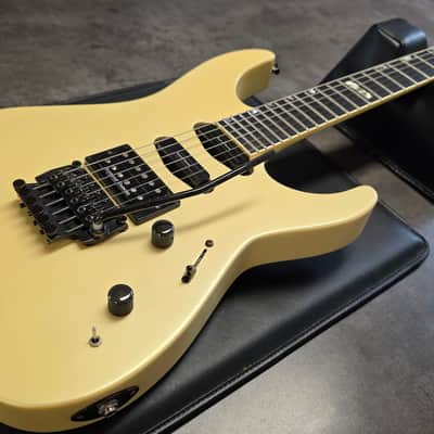 ESP The Mirage Custom Shop HSS Jackson Soloist Lawsuit Headstock USA Seymour Duncan Pickups Synclear Sinclair Floyd Rose FR Super Strat MIJ MJ Japan Vintage 80s Guitar image 2