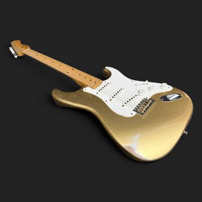 Fender '57 Stratocaster Relic HW '57 Pickups 3,4kg 2022 - Aged HLE Gold - VIDEO image 5