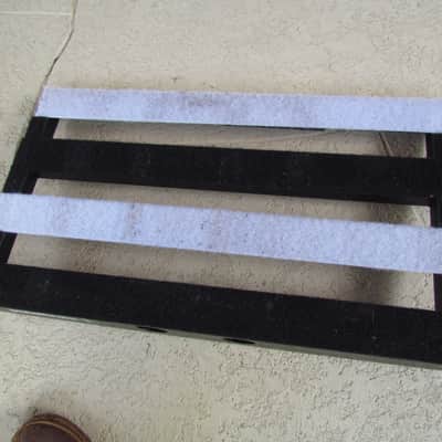 Pedaltrain 1 With Case Pedal Train 1 Pedal Board W/Case 22" X 12 1/2" Shows Wear image 5