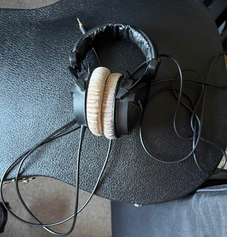 Beyerdynamic DT 770 Pro 80 Ohm Black image 1
