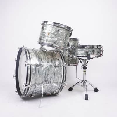 LUDWIG | CLASSIC | 1960s | "DOWNBEAT" | 3 - PIECE SHELL | + MATCHING SNARE DRUM image 3