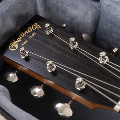 Martin 00L Biosphere IV Limited Edition Grand Concert Acoustic Guitar, Solid Spruce Top, Penguins image 6