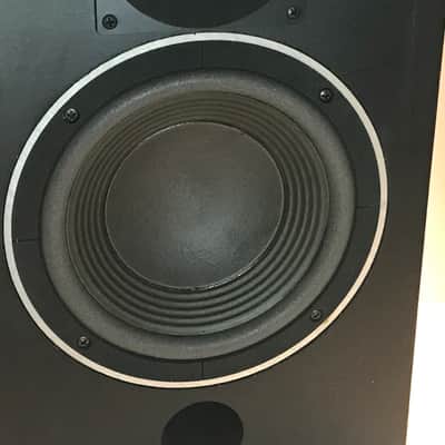 1975 JBL Decade L16 vintage walnut cabinet 2 way bookshelf speakers with 8" driver and 2" woofer image 6