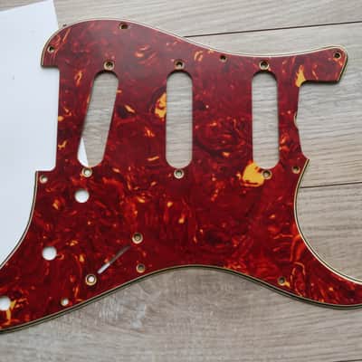 62 Fender Stratocaster celluloid tortoise pickguard AVRI USA 1960 thru 1962 strat guard image 2