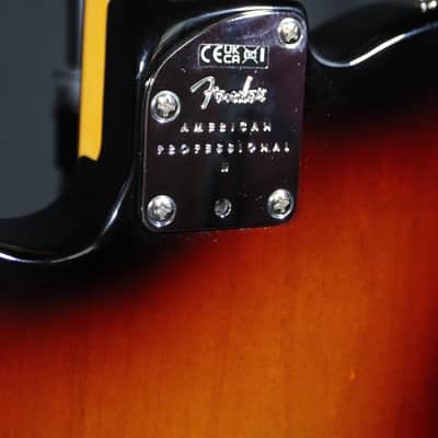 Fender American Professional II Telecaster with Rosewood Fretboard 2024 - 3-Color Sunburst image 7