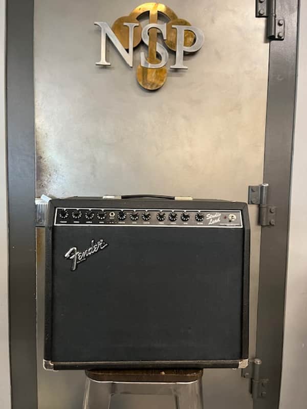Fender Studio Lead 2-Channel 60-Watt 1x12" Solid State Guitar Combo 1983 - 1985 - Black image 1