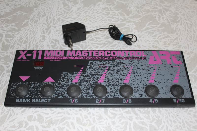 ART X 11 Midi Mastercontrol foot controller in Excellent+ condition ! One owner unit ! image 1