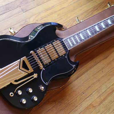 Gibson SG Custom 3-Pickup SGS3 Black w/Gold Hardware, Maestro Sideways Vibrato Tremolo, Case, COA image 10
