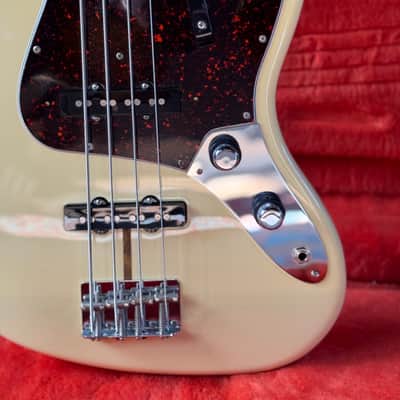 1998 Fender American Vintage Reissue '62 Jazz Bass AVRI Olympic White 100% Clean & Stock image 3