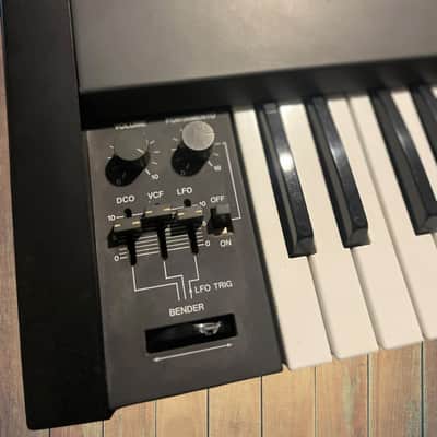 Roland Juno-106 Vintage Analog Synth — Excellent Condition, Fully Functional w/ Gig Bag image 8