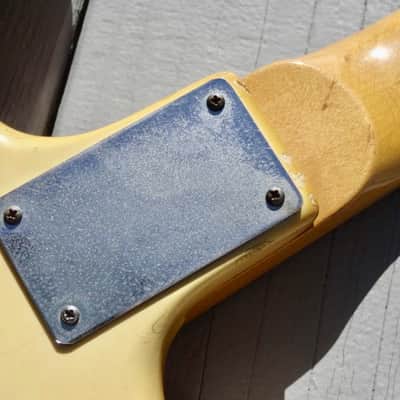Mosrite Ventures Mk 2 (11) 1964/5 Pearl White image 16