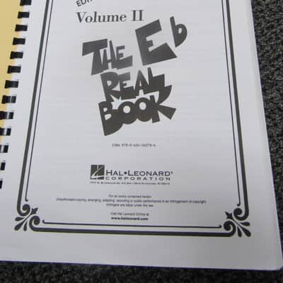 Hal Leonard The Real Book - Volume II: Eb Edition Plastic Comb image 3