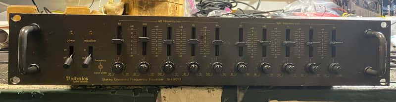 Technics SH-9010 Stereo Universal Equalizer image 1