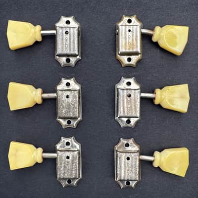 1958 1959 1960 Kluson tuners as used on Gibson Les Paul and ES335 guitars. Mediocre. image 1