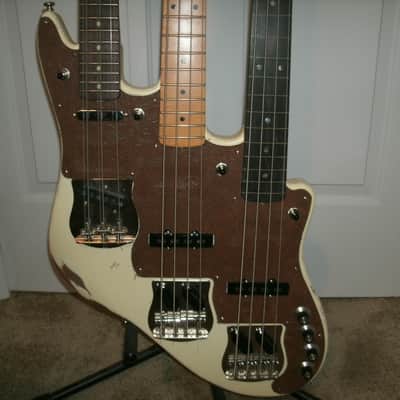 Rhoads Music Triple neck Chris Squire WAL copy cream finish, immitation leather pickguard. image 2
