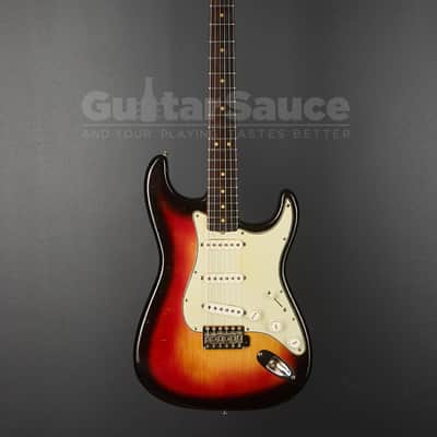 Fender Stratocaster Spaghetti Logo Original Vintage 1964 - Sunburst (COD 2070VG) image 1