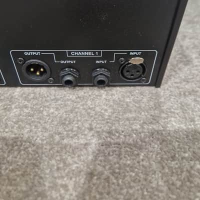 Immagine dbx 231S - Dual Channel Graphic Equalizer - Silver - Excellent w/ Original Box & Manuals - 13